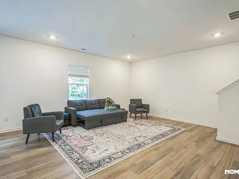 466 Madison Lakeview Dr — Photo 7