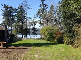 4898 Ravenridge Dr, Freeland, WA 98249