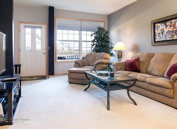 2nd image of 4474 Rosemary Way Unit 5