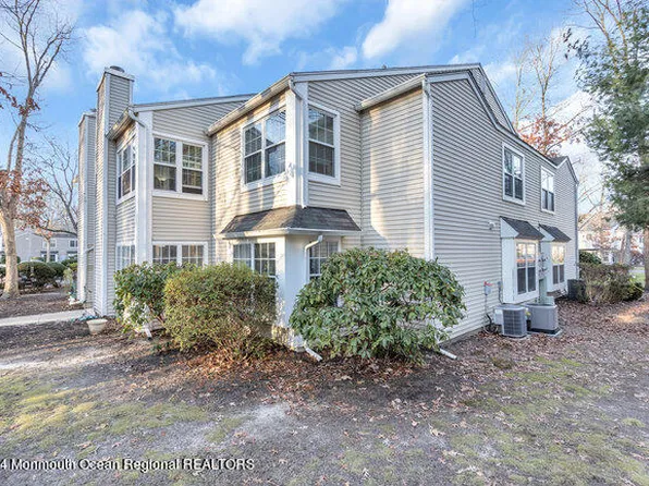 28 Pheasant Meadow Drive #106, Galloway, NJ 08205