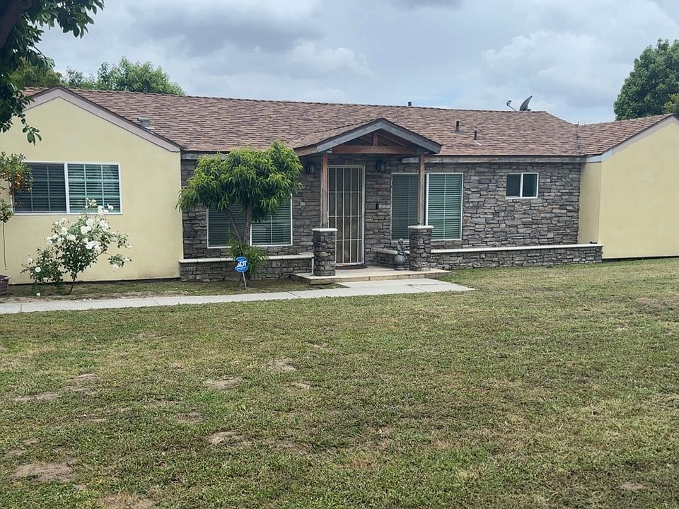 1st image of 11744 Hallwood Dr