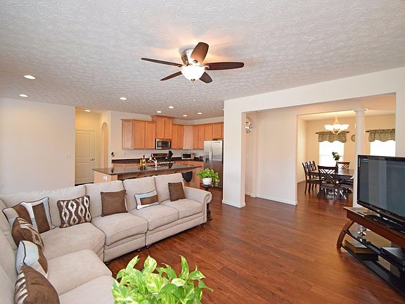 5th image of 5692 Grace Ct