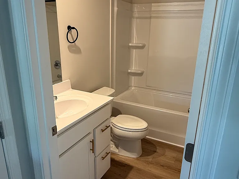 27 Ventasso Dr — Photo 7