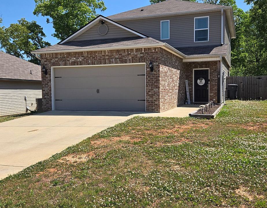 1st image of 221 Highland View Dr