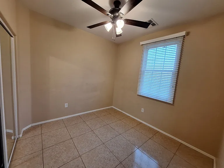 2771 S Pewter Dr #102 — Photo 8