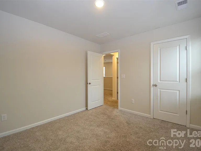 182 Guardian Gate Dr — Photo 20