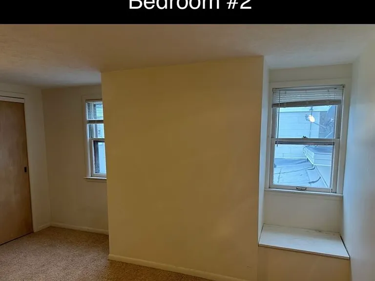 850 Houseman Ave NE #2 — Photo 14