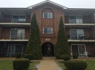 9847 Treetop Dr APT 3W, Orland Park, IL 60462