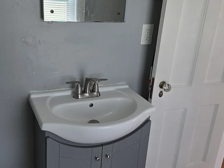 5572 N Bethmaur Ln — Photo 35
