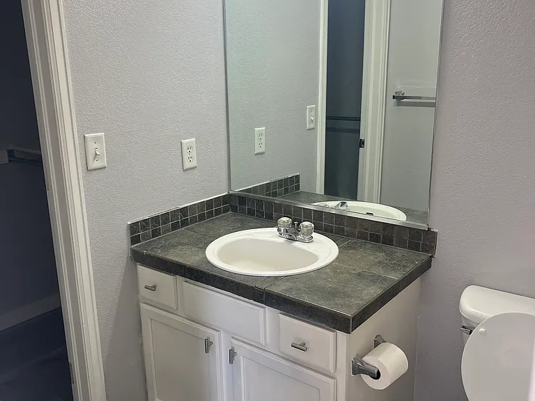 2145 Settlers Dr — Photo 13