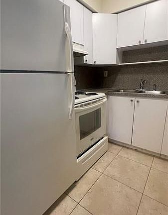 4th image of 505 NE 4th Ave APT 1