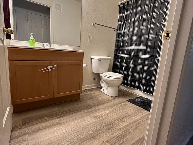 100 Teejay Dr — Photo 4
