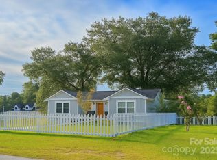 1073 Jones Rd, Kershaw, SC 29067