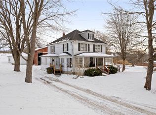 102 Twining Rd, Johnson city, NY 13790