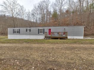 542 Shotgun Holw, Frenchburg, KY 40322