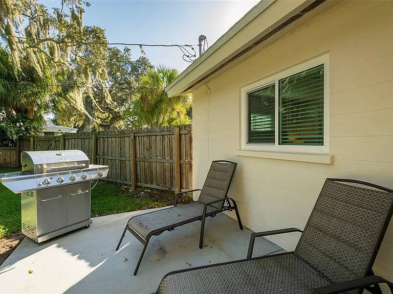 3005 Chase Cir — Photo 18