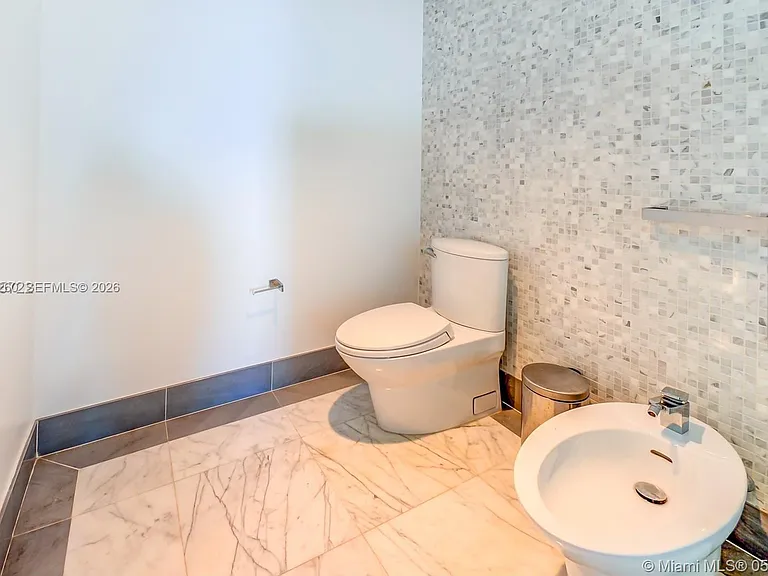 200 Biscayne Boulevard Way #3404 — Photo 10