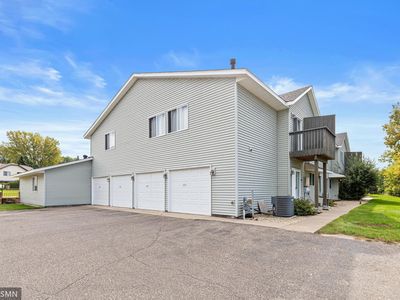 1612 Helena Rd N, Oakdale, MN, 55128