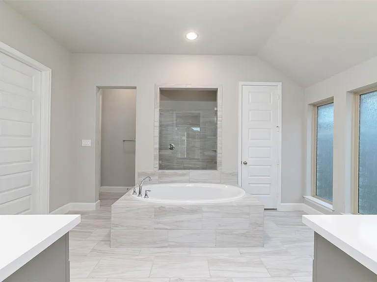 31215 Crescent Hill Dr — Photo 29
