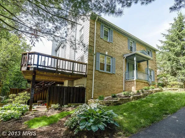 12488 Sweet Leaf Ter, Fairfax, VA 22033