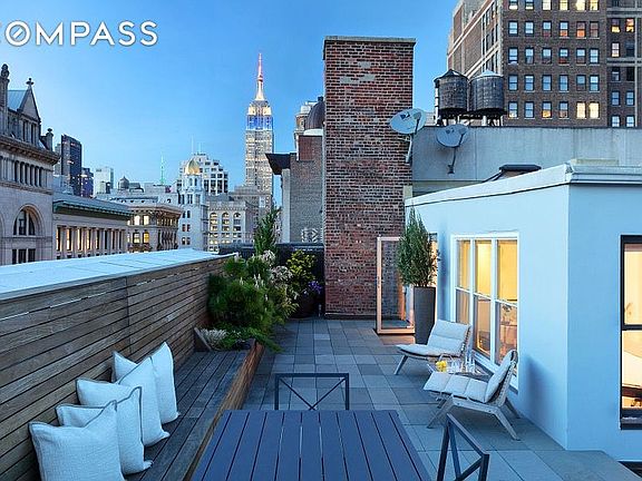 2nd image of 131 5th Ave Unit Penthouse 803