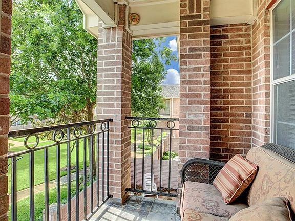 4th image of 2865 Westhollow Dr Unit 23