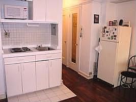 1st image of 320 E 42nd St APT 1104