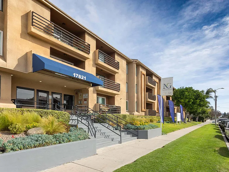 Northridge Gardens Apartments — Photo 11