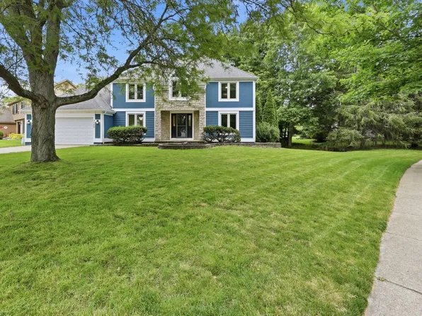 7666 Windwood Dr, Dublin, OH 43017