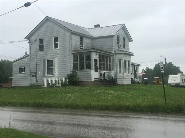 505-509 W Smith St, Corry, PA 16407