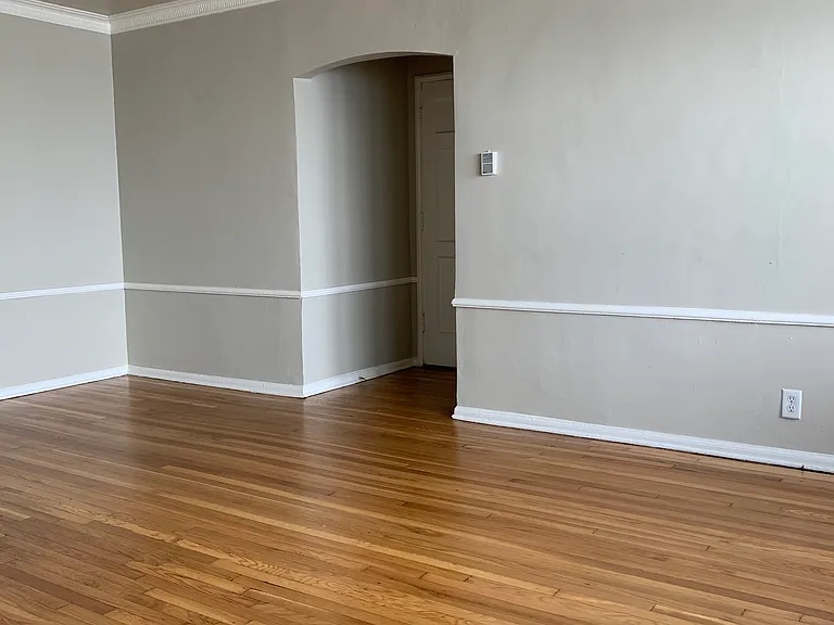 5770 W Olympic Blvd — Photo 6