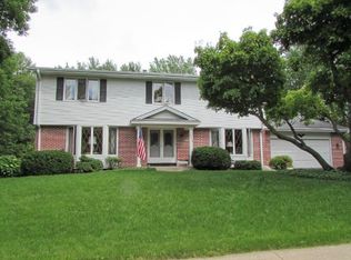 10029 Colorado Rd, Bloomington, MN 55438