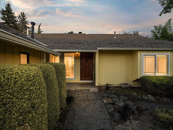 2nd image of 19330 SW Clarion Ct