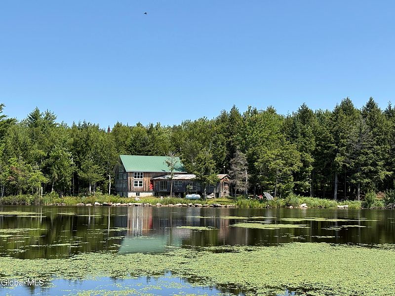 3rd image of 811 Drown Road