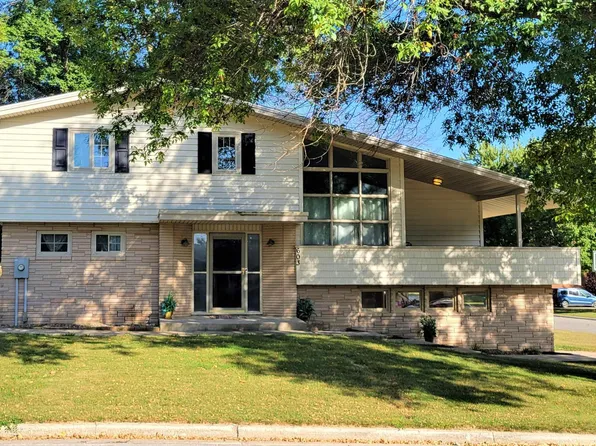 603 S Williams St, Algona, IA 50511