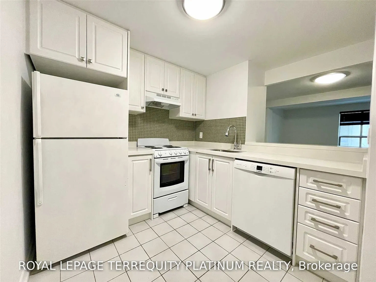 Studio, $1,850 — Photo 4