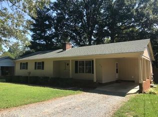 314 Forestview St, Ramseur, NC 27316