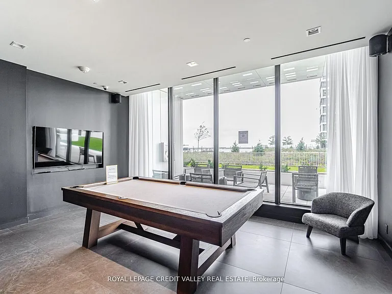 5 Buttermill Ave #1511 — Photo 32