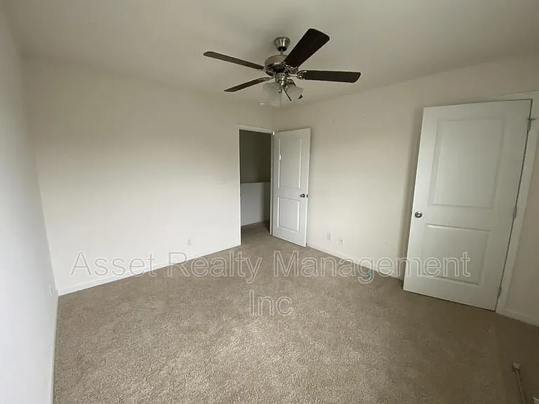 4420 Blackberry Trellis Ln — Photo 11