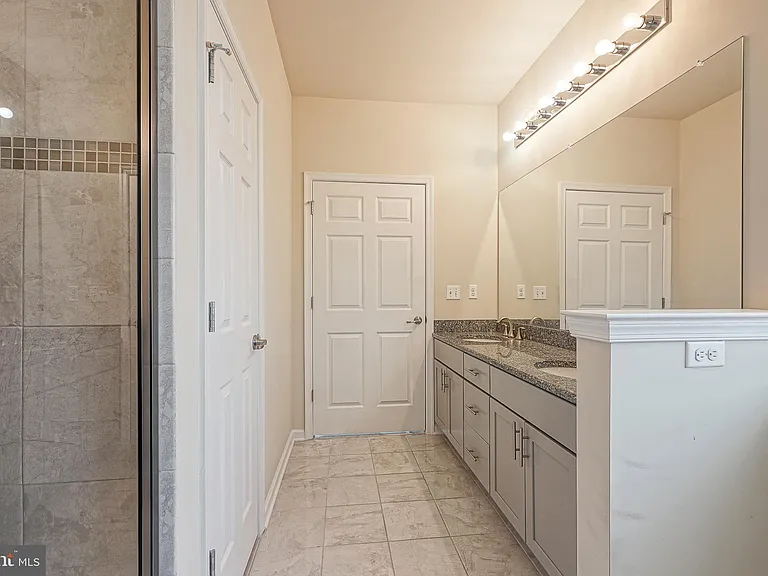 5335 Palomino Ct — Photo 20