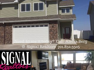 2362 14th St NW, Minot, ND 58703