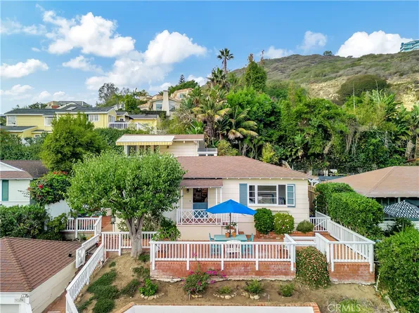 924 Park Ave, Laguna Beach, CA 92651