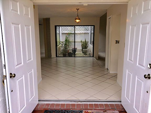 3rd image of 5506 Ainsley Ct