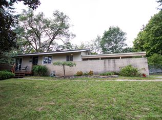 3021 Kensboro Ave NE, Grand Rapids, MI