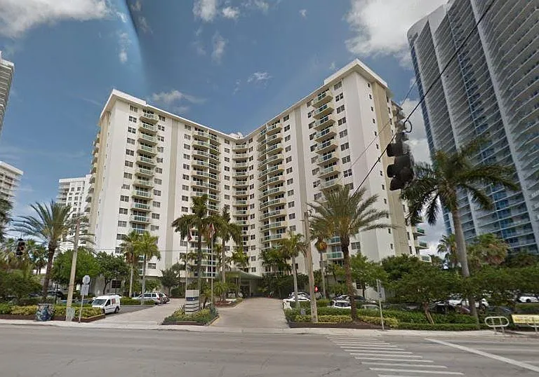3000 S Ocean Dr #200 — Photo 14
