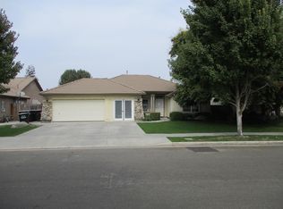 5440 W Wren Ave, Visalia, CA