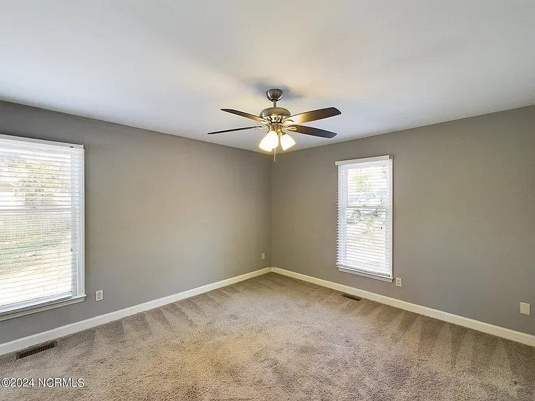 3520 Casine Ct — Photo 10