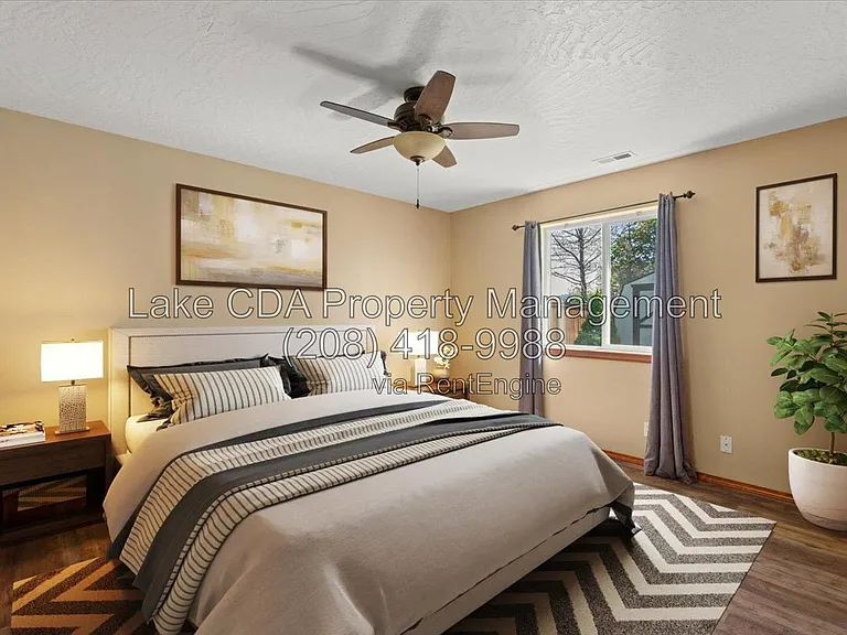 8920 N Torrey Ln — Photo 3