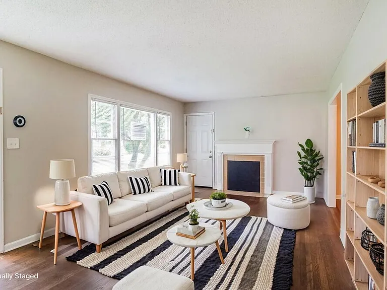 812 Nelson Dr — Photo 4