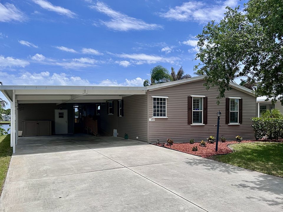 1st image of 1053 W Lakeview Dr #1053